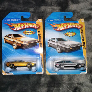 Delorean 81' Hotwheels (Gold&Silver)